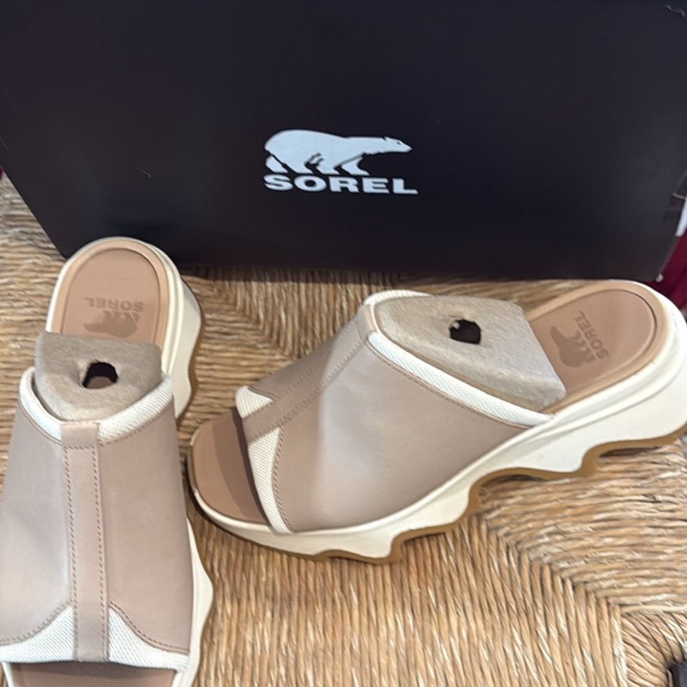 Sorel Beige Honey White Slide Sandals - Picture 6 of 6